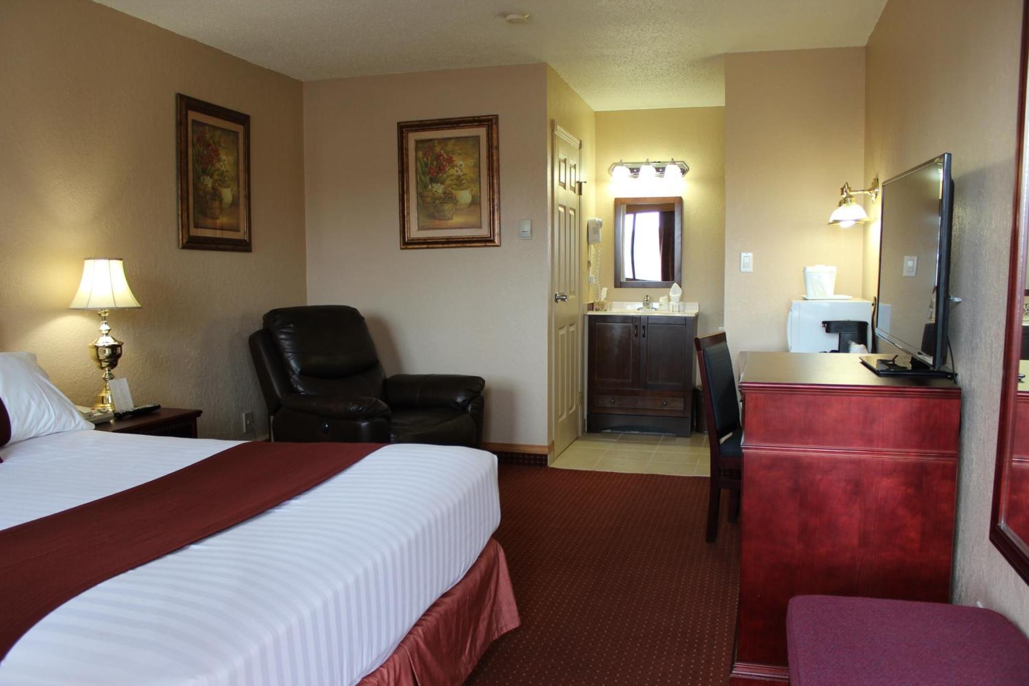 Howard Johnson By Wyndham Red Deer Εξωτερικό φωτογραφία