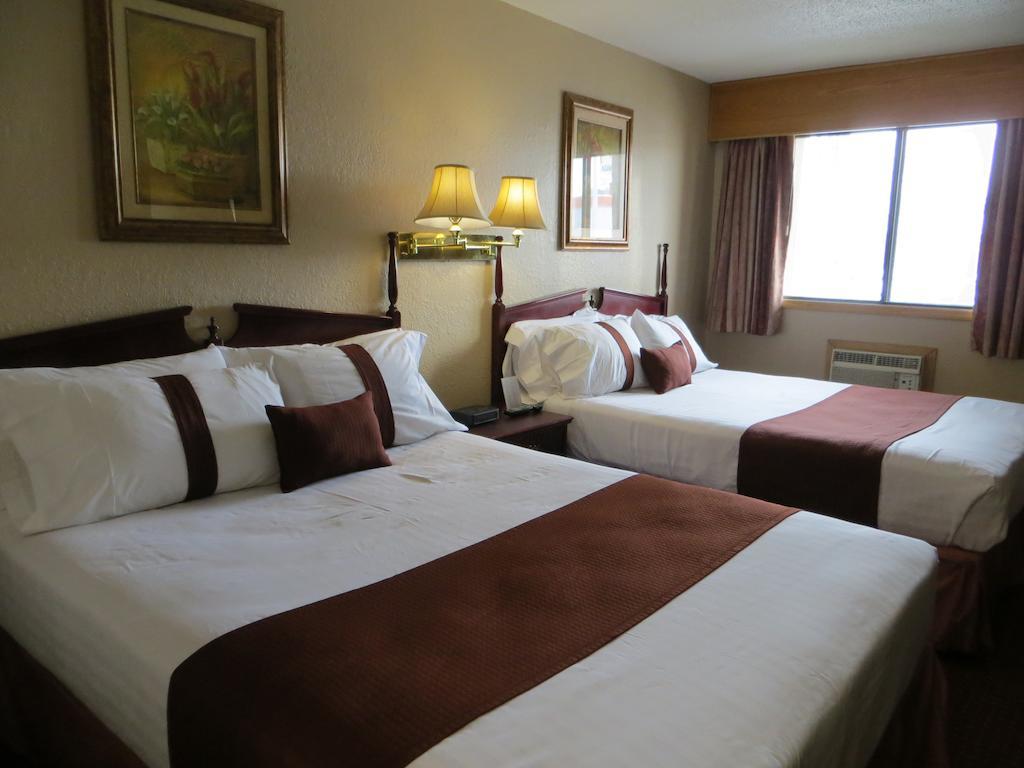 Howard Johnson By Wyndham Red Deer Εξωτερικό φωτογραφία