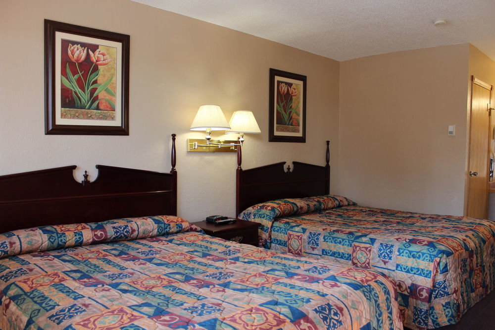 Howard Johnson By Wyndham Red Deer Εξωτερικό φωτογραφία