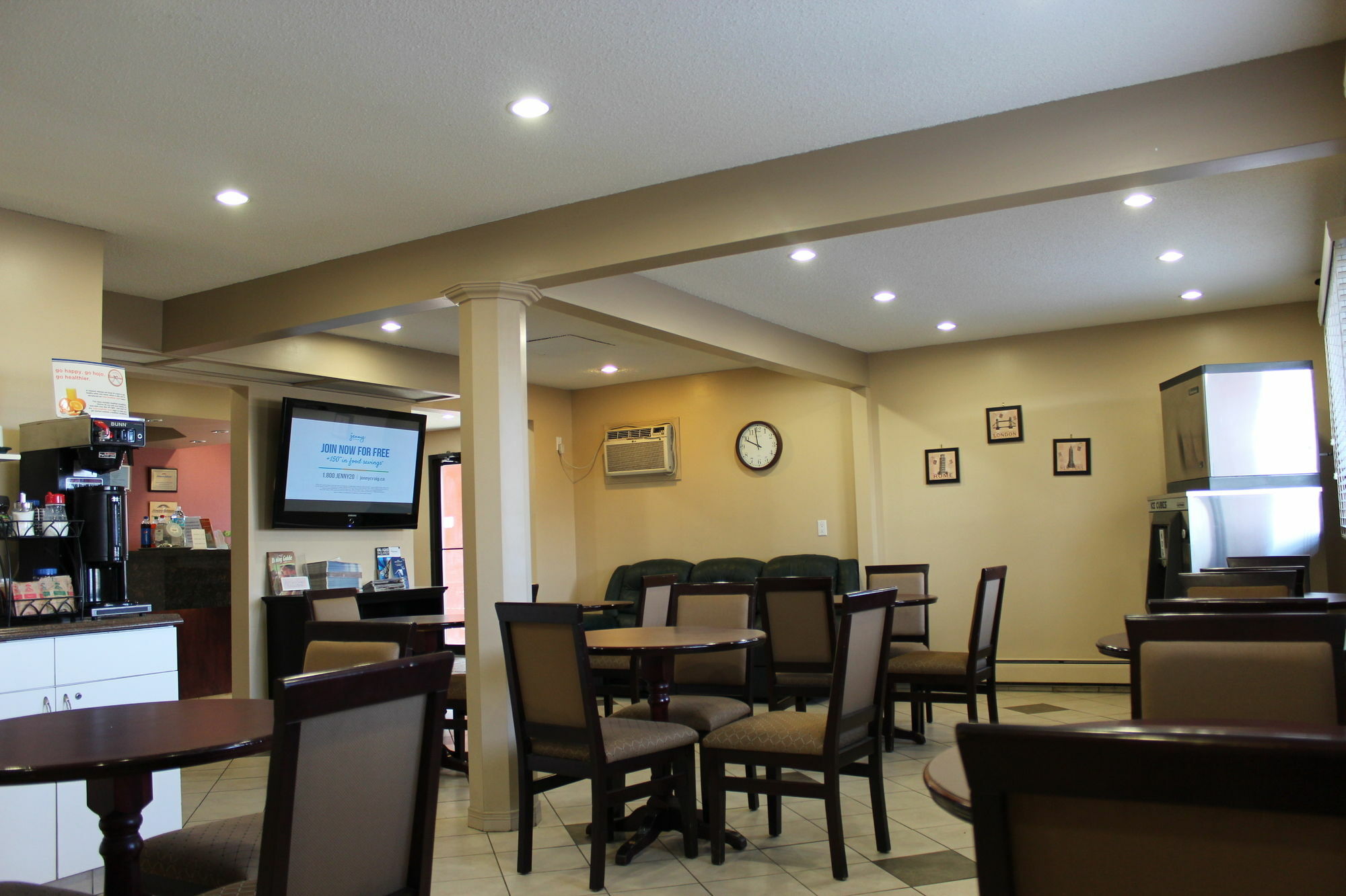 Howard Johnson By Wyndham Red Deer Εξωτερικό φωτογραφία