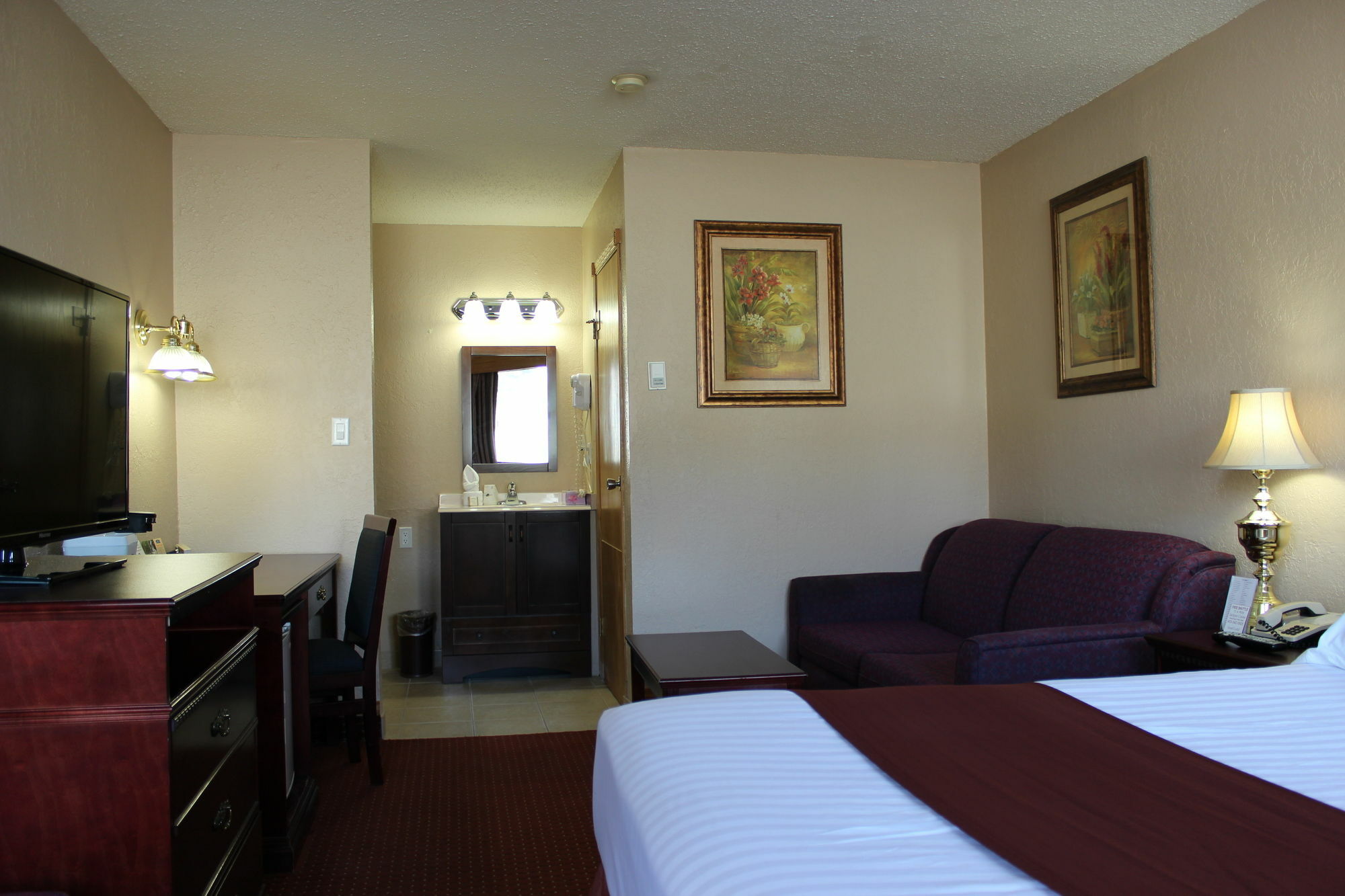 Howard Johnson By Wyndham Red Deer Εξωτερικό φωτογραφία